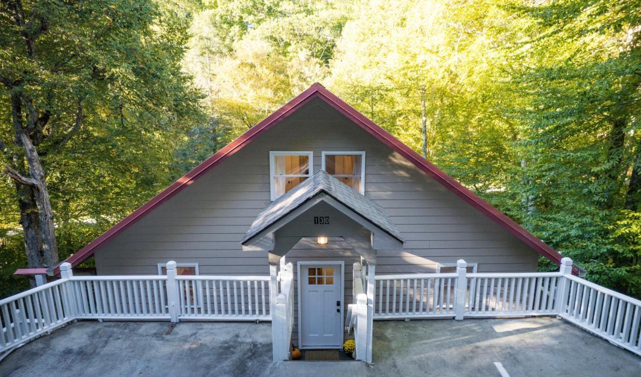 The Wanderer Guesthouse Boone Dış mekan fotoğraf